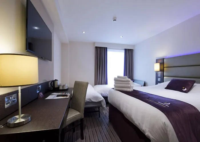 Premier Inn Dundee Centre
