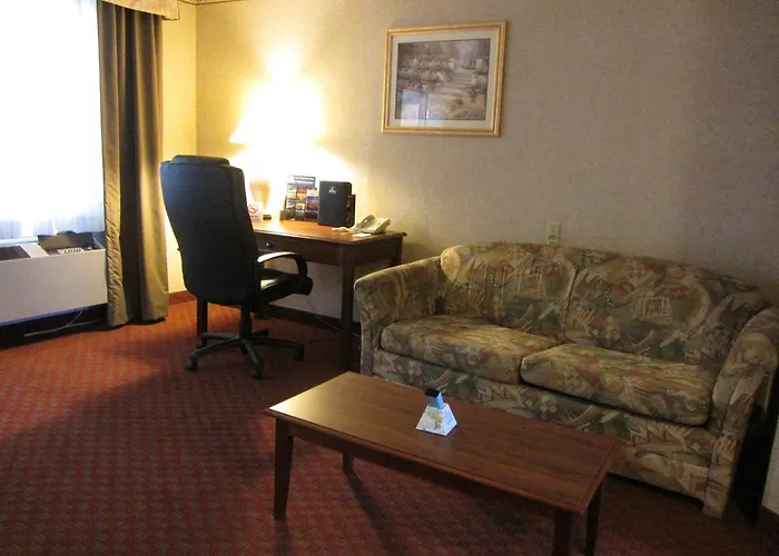 Stanton Inn & Suites