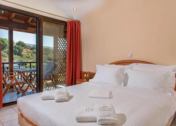 Pyrgos Hotel