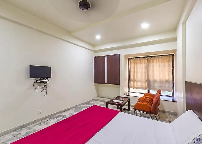 Hotel Rahi Inn