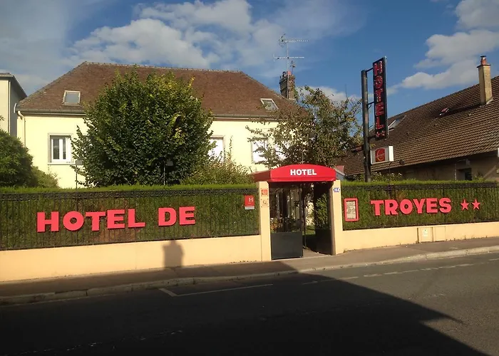 Contact Hôtel De Troyes 5 mn centre ville avec parking privé