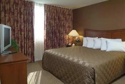 Embassy Suites Cleveland - Downtown