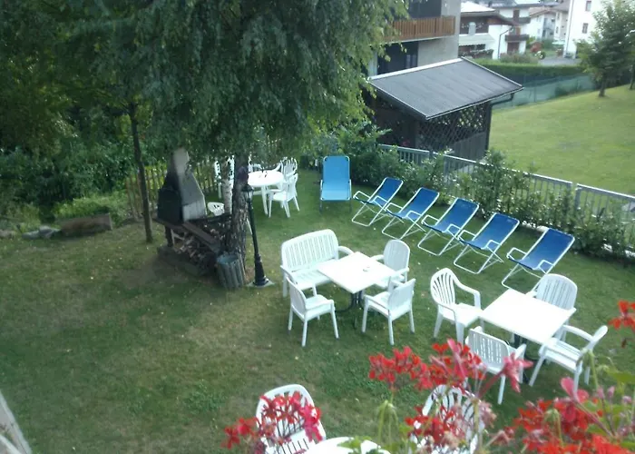 Hotel Serena