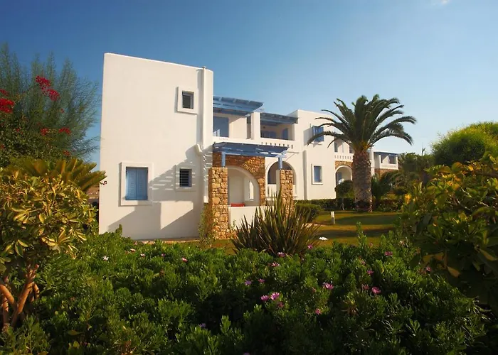 Koufonisia Hotel & Resort