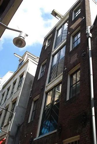 Old City Amsterdam Bed And Breakfast
