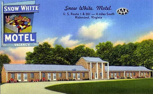 Snow White Motel