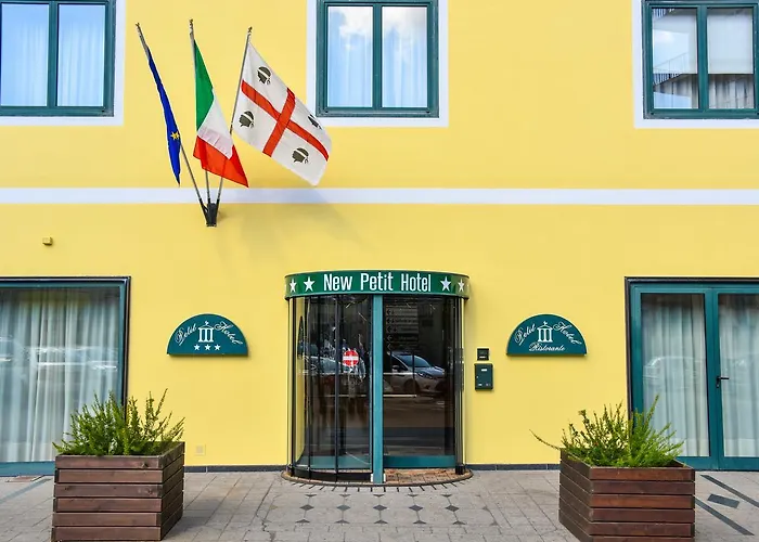 New Petit Hotel