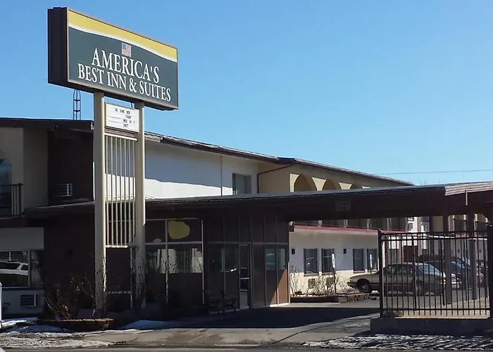 Americas Best Inn&Suites Urbana