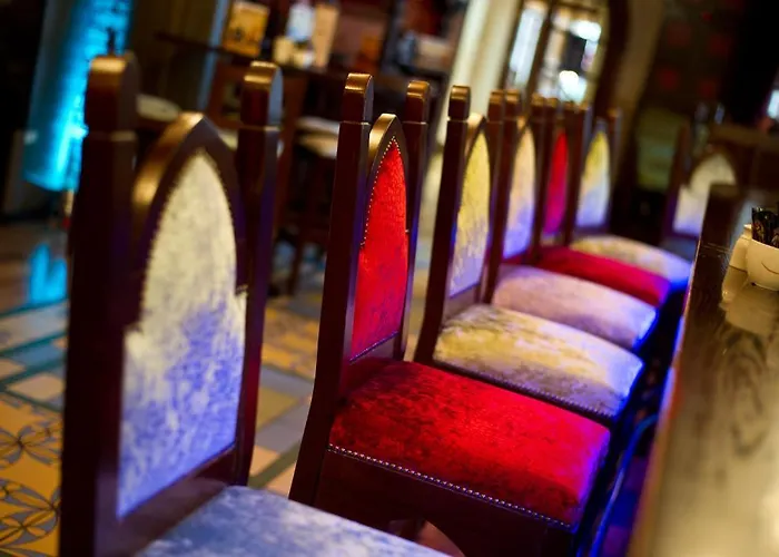 Westenra Arms Hotel