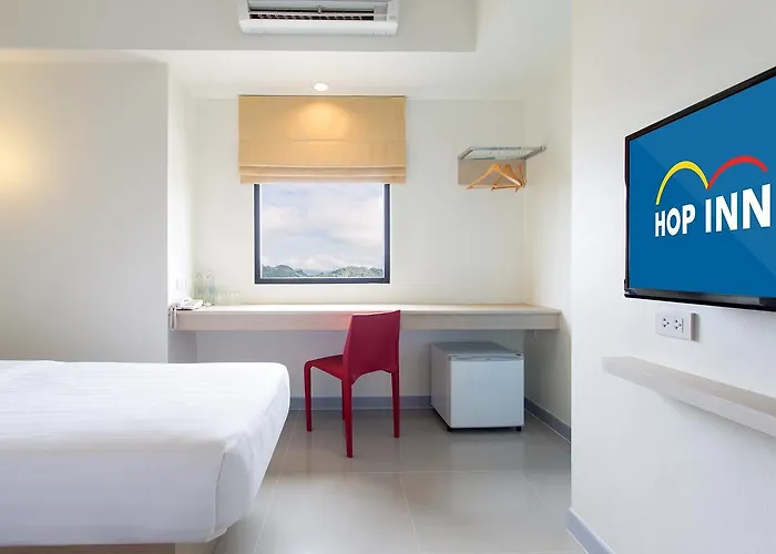 Hop Inn Buriram