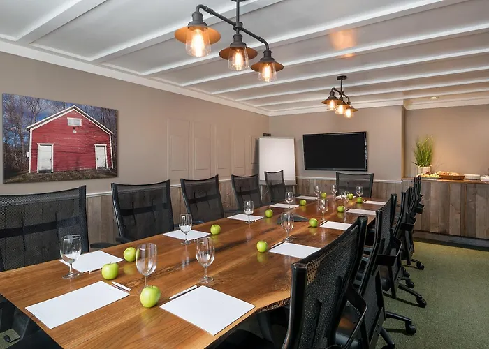 The Westport Inn, An Ascend Hotel Collection Member