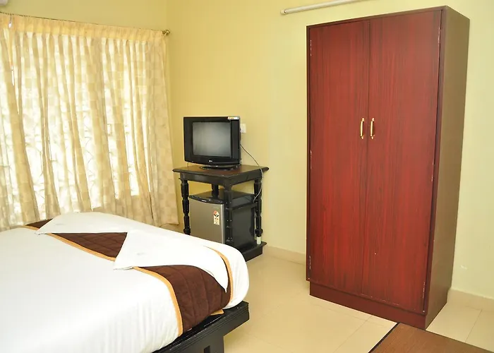Hotel Rajam