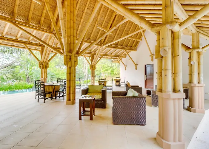 Ocotal Beach Club Hotel 1