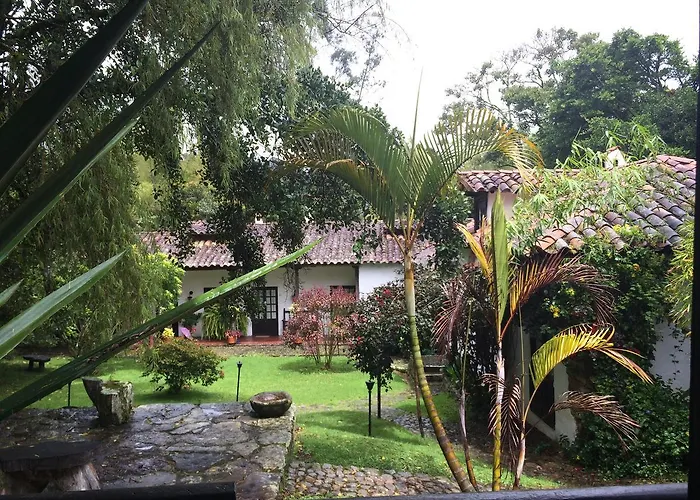 Hotel Hacienda Baza
