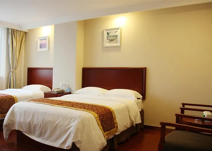 Greentree Inn Chengde Shuangluan District Xinhui Wan Business Hotel