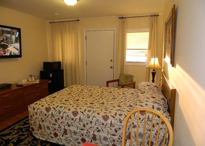 Twin Oaks Motel Manasquan