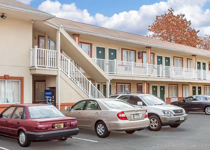 Economy Motel