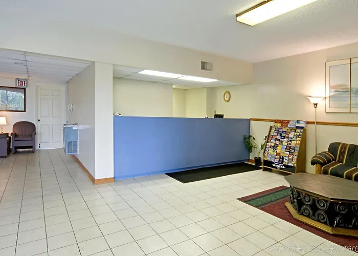 Americas Best Value Inn Manhattan, Kansas