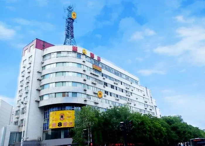 Super 8 Hotel Chengde Imperial Summer Resort
