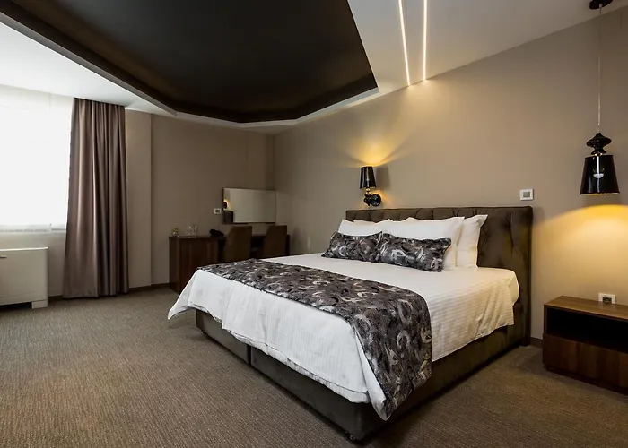 Hotel Ideo Lux