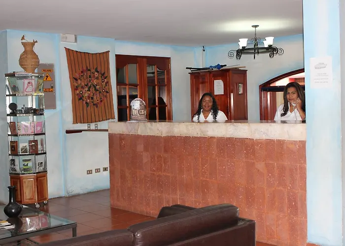 Hotel Los Arcos