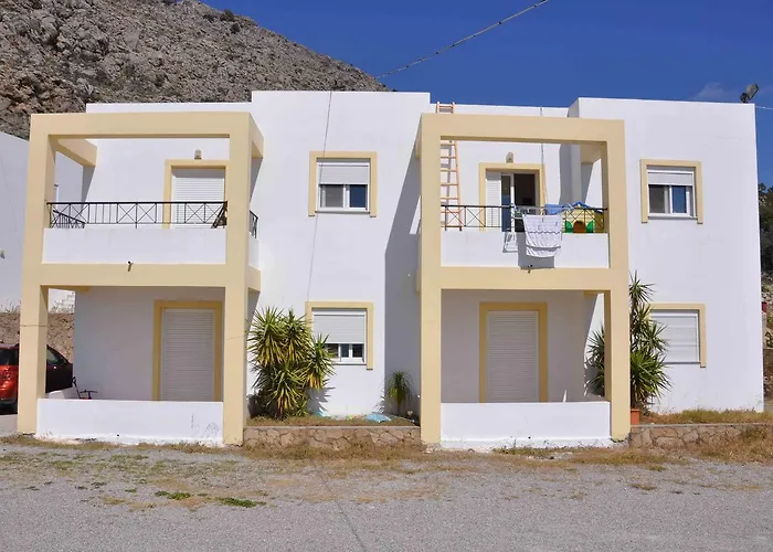 Marianthi Studios & Apartments