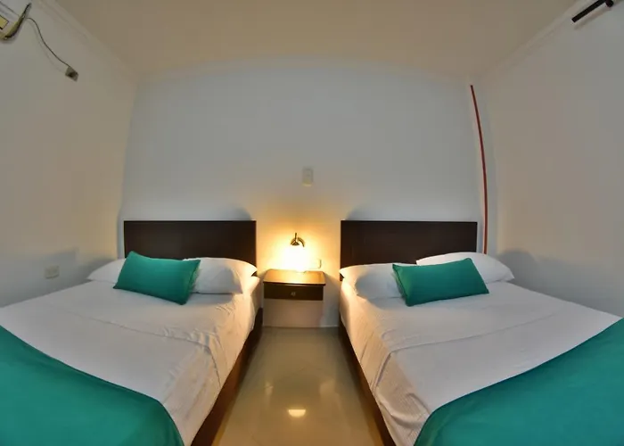 Hotel Montserrat Plaza