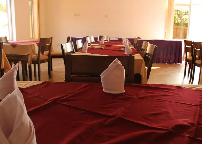 Pearl On The Nile Hotel