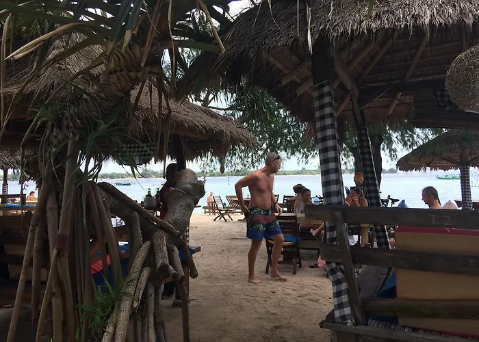 Gili Beach