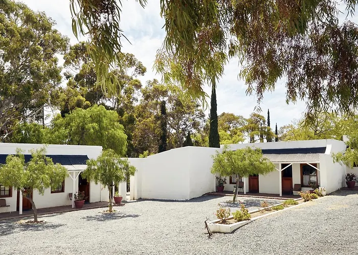 Lord Milner Hotel