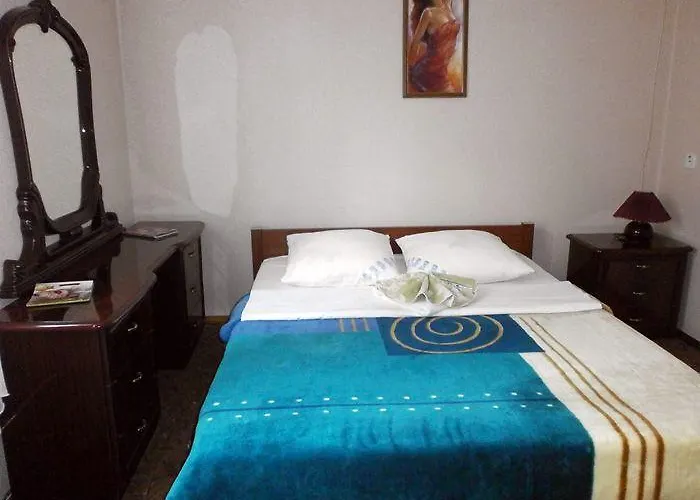 Economy Hotel Fiesta