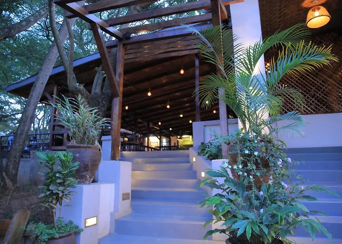 Kampala Forest Resort - KFR Lodge