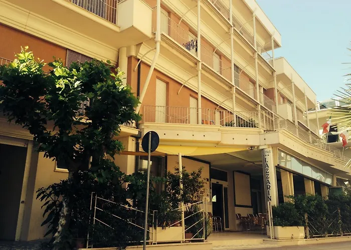Hotel Lazzarini