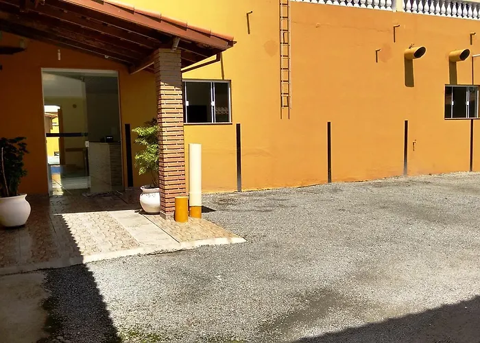 Polis Hotel