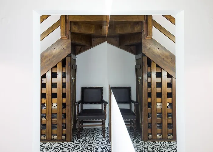 Olganos Vl Luxury Rooms & Suites