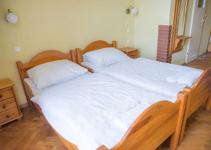 Hotel Azyl