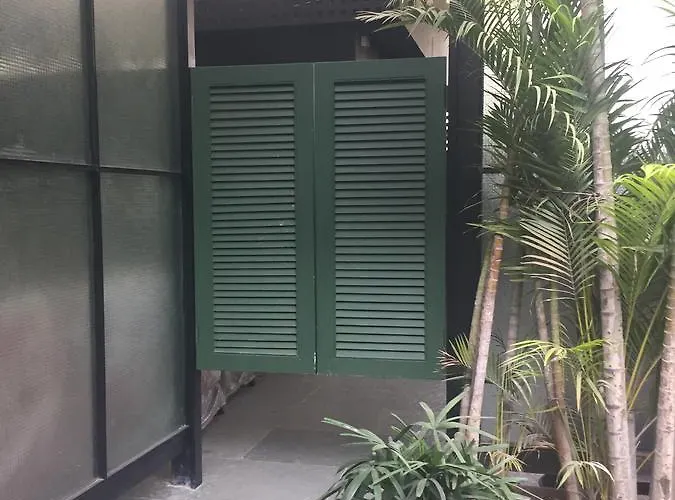Hotel Cozy Inn