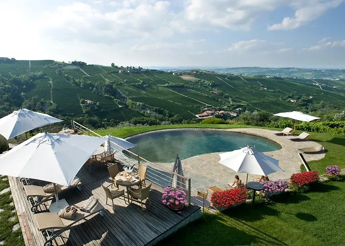 Albergo Castiglione Langhe