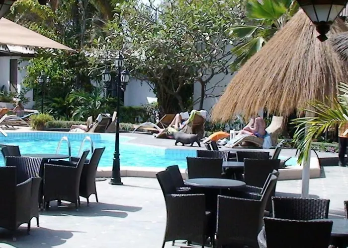 Bakotu Hotel
