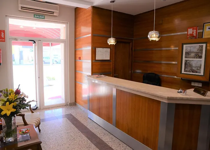 Hotel Escudero