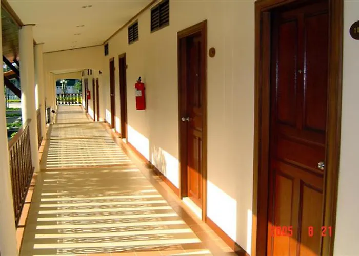 Prachuap Place Hotel