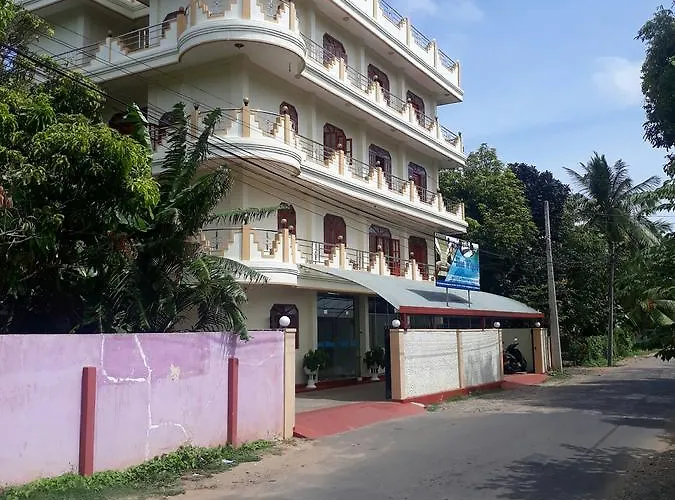 Blue Whale Hotel