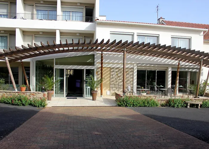 Hotel Poste Et Champanne
