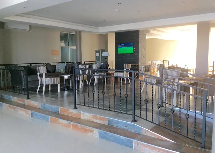 Woodlane Hotel