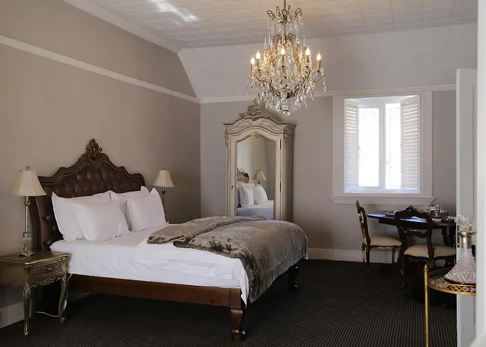 The Kingsman Boutique Hotel