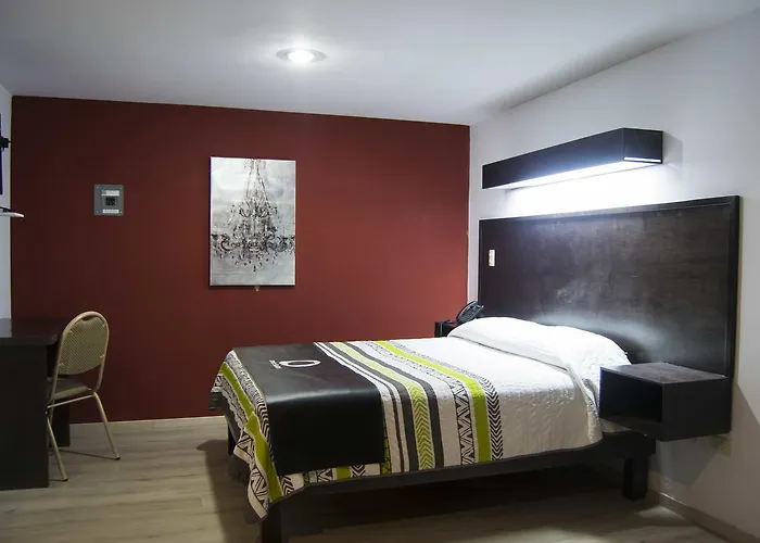 Hotel Onix Suites