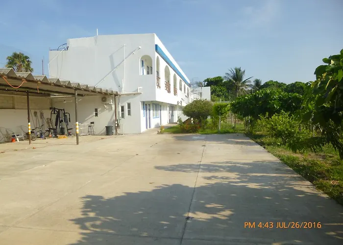 Hotel Y Suites Del Pacifico