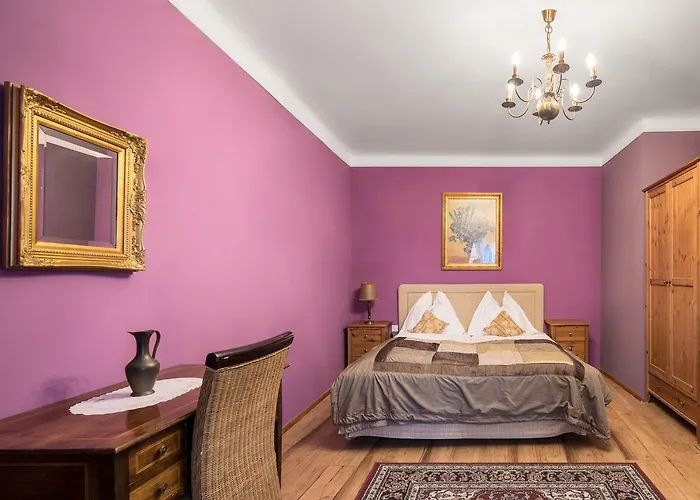 Hotel Nibelungenhof