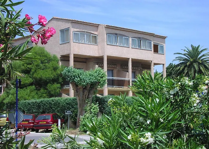 Hôtel les Eucalyptus