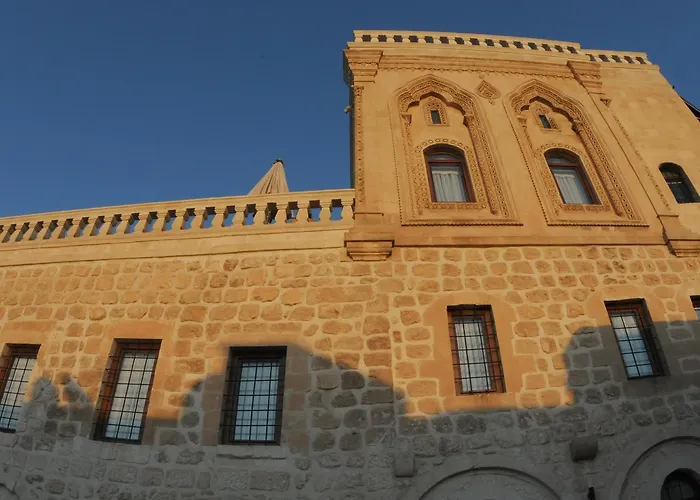 Shmayaa Hotel